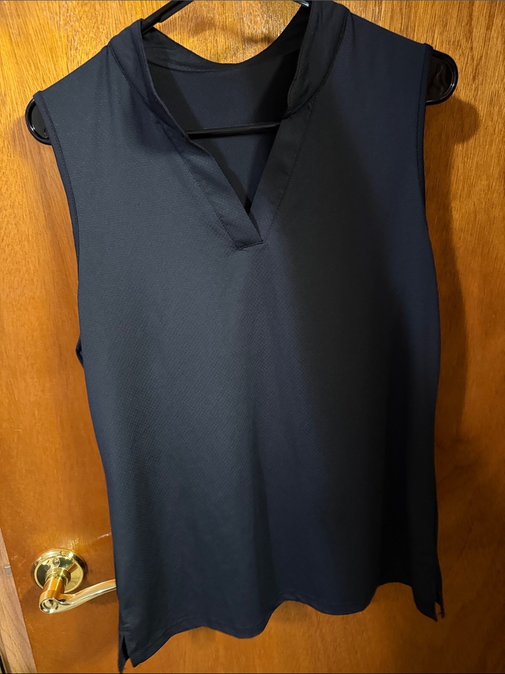 Women's Sleeveless V-Neck Top - Black